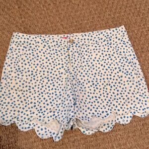 Lilly Pulitzer size 10 buttercup short